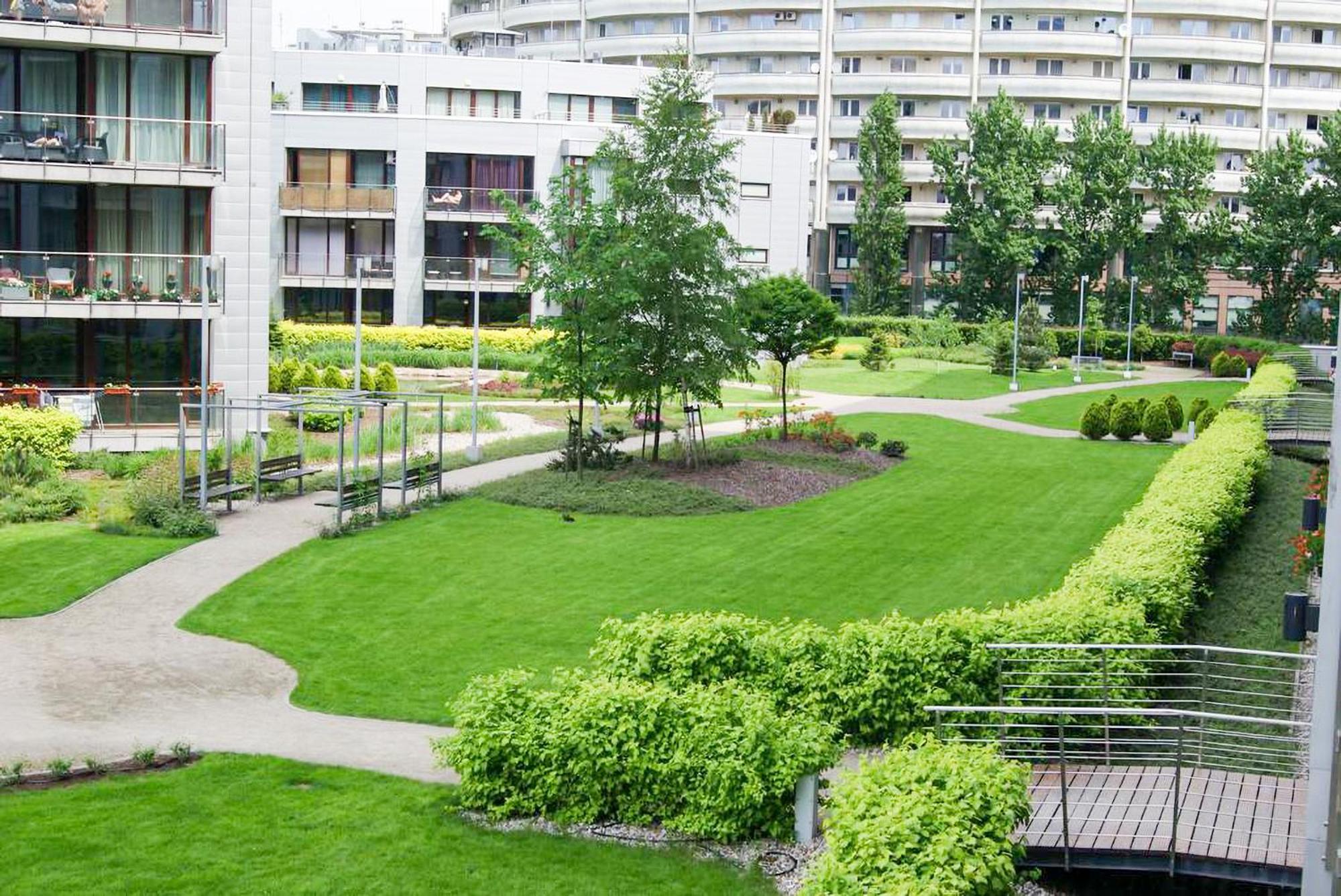 Triton Apartments Varsóvia Exterior foto